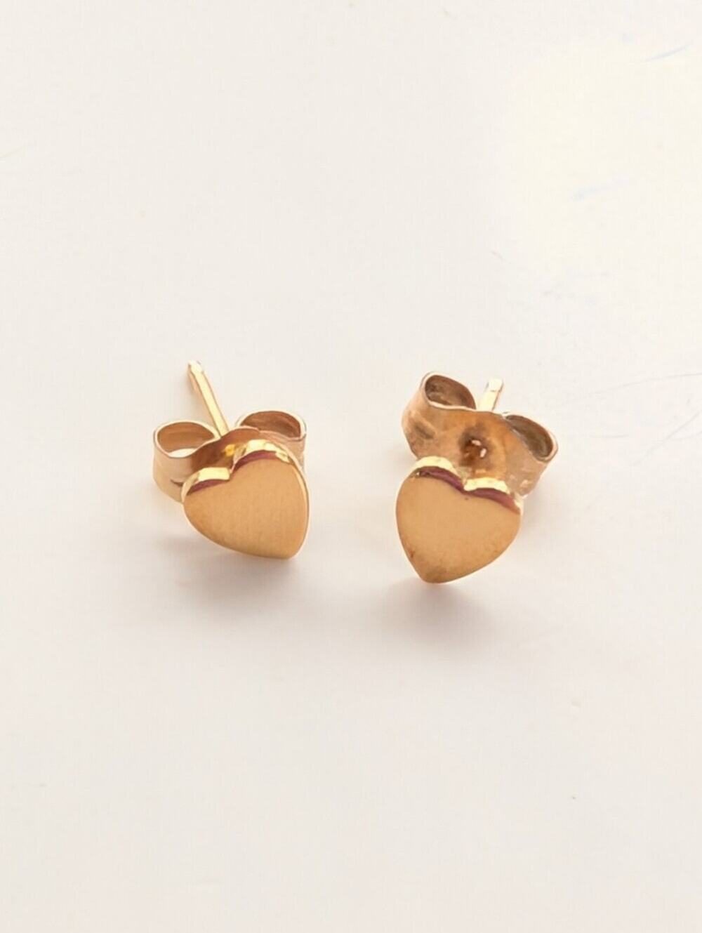 Vintage Jewelmont 14K Gold Filled Dainty Delicate Heart Heart Stud Earrings